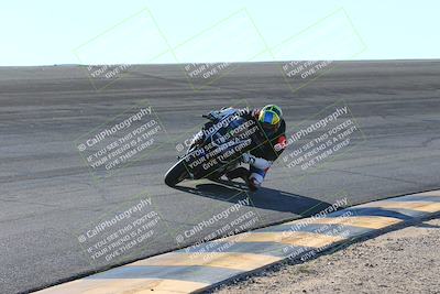 media/Dec-06-2024-CVMA Friday Practice (Fri) [[e1d1c5d4fc]]/4-Group 4 and Trackday/Session 5 (Bowl)/